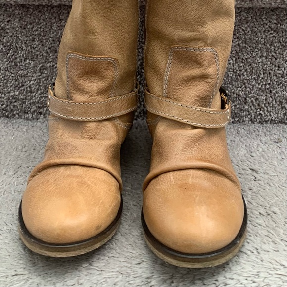 Steve Madden Boots - Picture 5 of 8